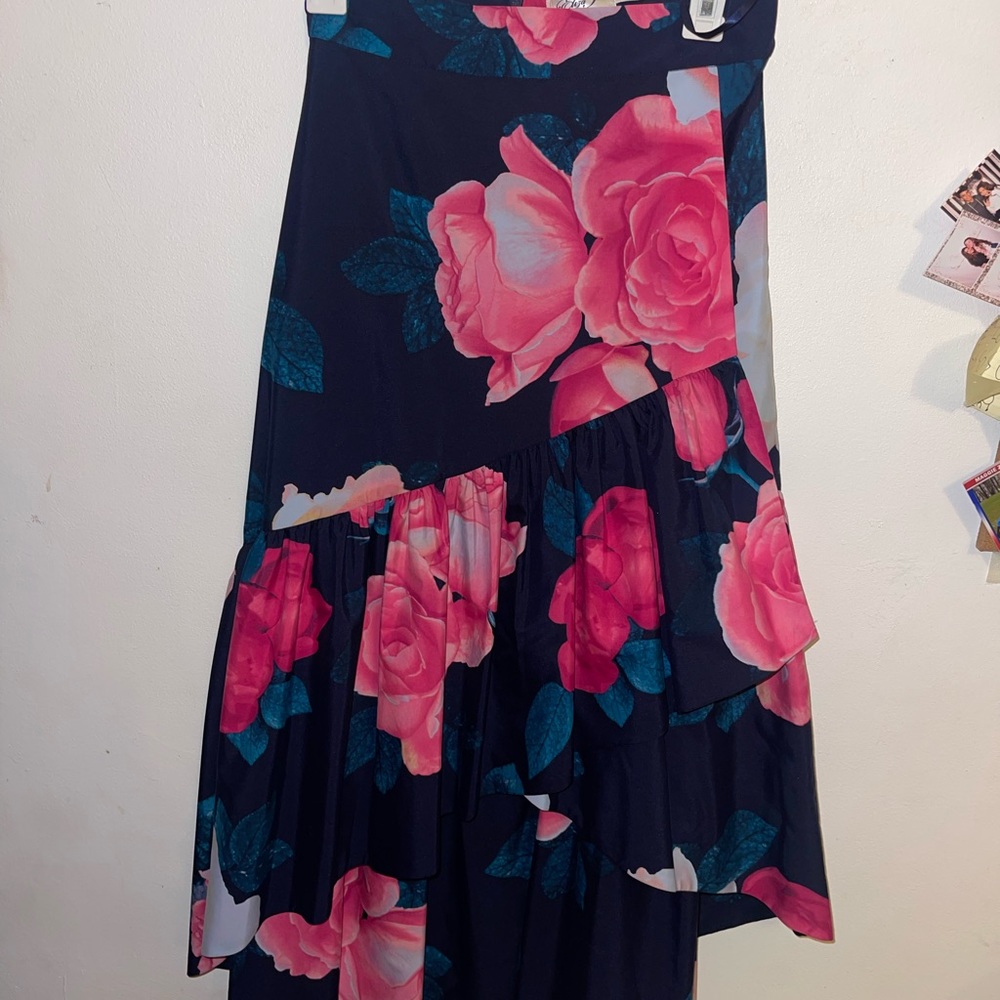 HIGH LOW SKIRT